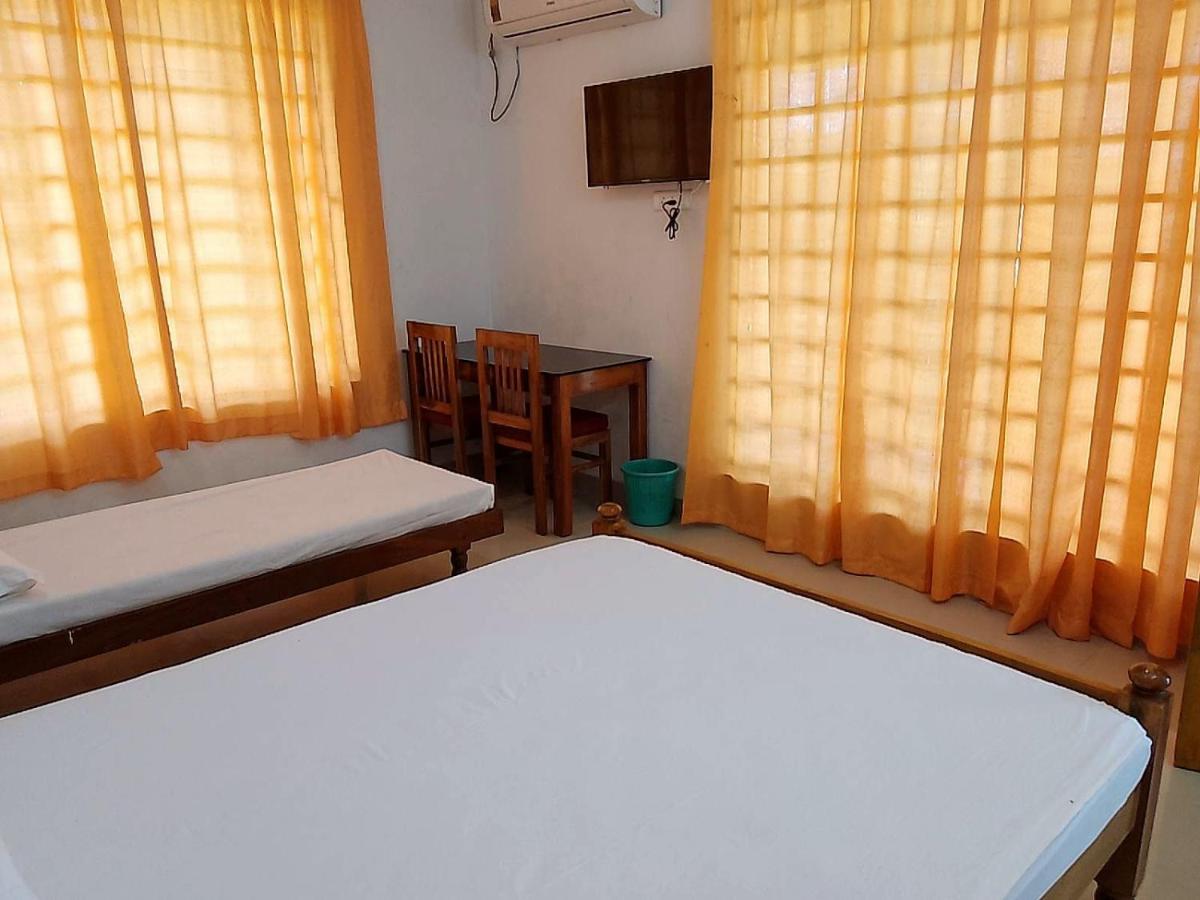Somatheertham Resort Thiruvananthapuram Esterno foto